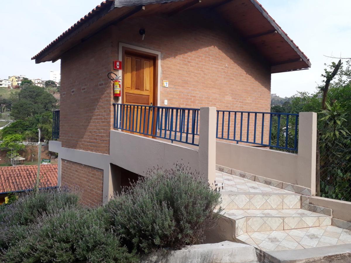 Pousada Vila Rica Cunha Bagian luar foto
