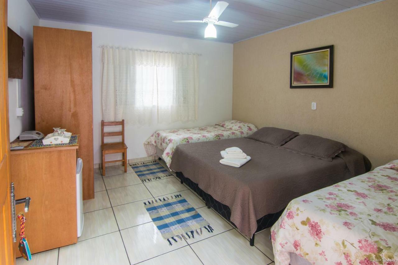 Pousada Vila Rica Cunha Bagian luar foto