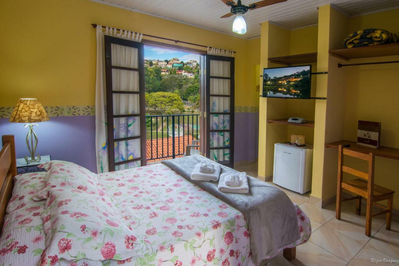 Pousada Vila Rica Cunha Bagian luar foto
